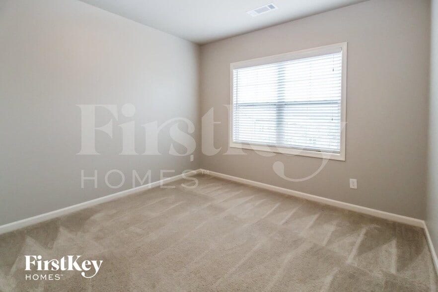 Building Photo - 9710 Alderbrook Trce