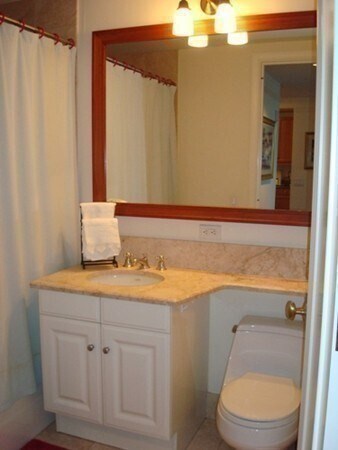 Building Photo - 1 Avery St