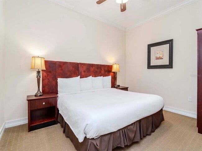 Building Photo - 13941 Clubhouse Dr