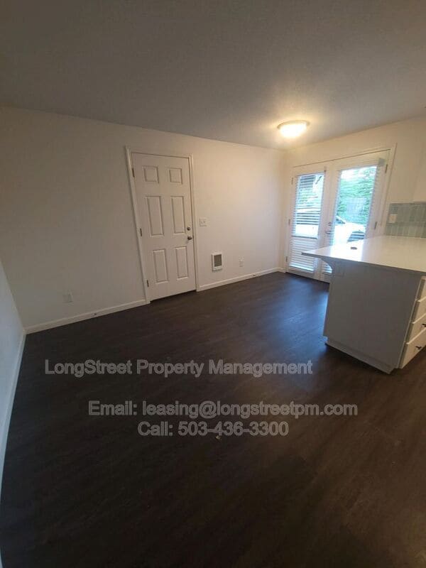 Building Photo - 4516 SE 65th Ave