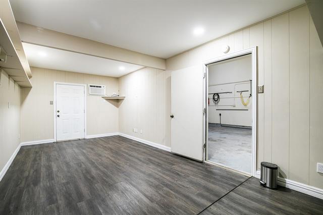 Building Photo - 3005 Stonehenge Ln
