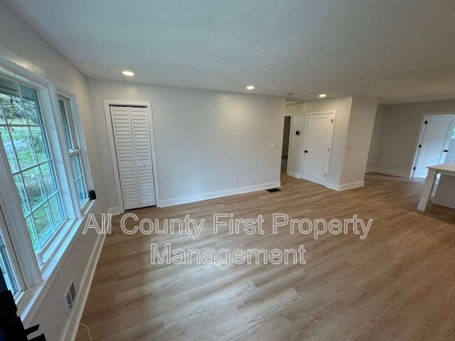 Building Photo - 2884 Reveille Cir