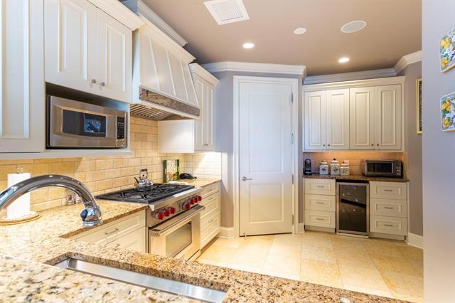 Building Photo - 2525 N Pearl St