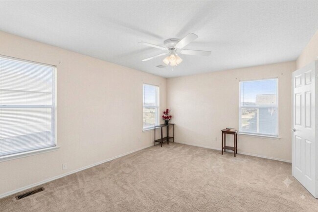 Building Photo - 2712 Woodspring Acres Dr