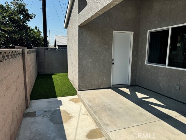 Building Photo - 13293 Arizona St