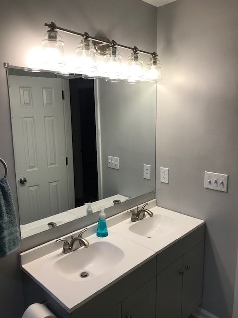 Building Photo - 781 Terrace Dr