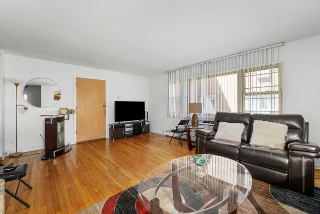 Building Photo - 8054 Niles Ave