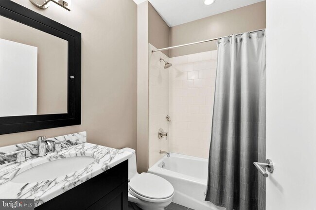 Building Photo - 1200 Steuart St