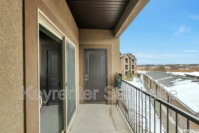Building Photo - 203 Jordan Ridge Boulevard
