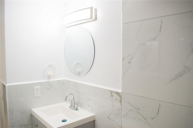 Building Photo - 5965 63rd Ave N