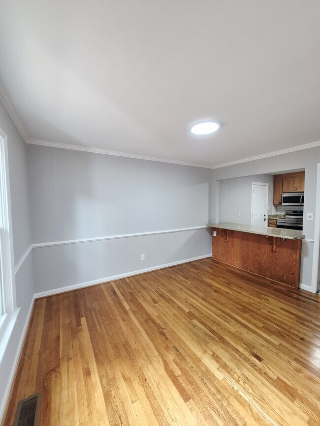 Building Photo - 97 Waterview Dr