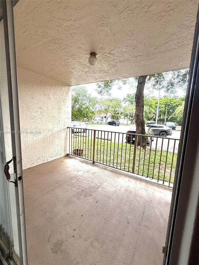 Building Photo - 15241 SW 80th St