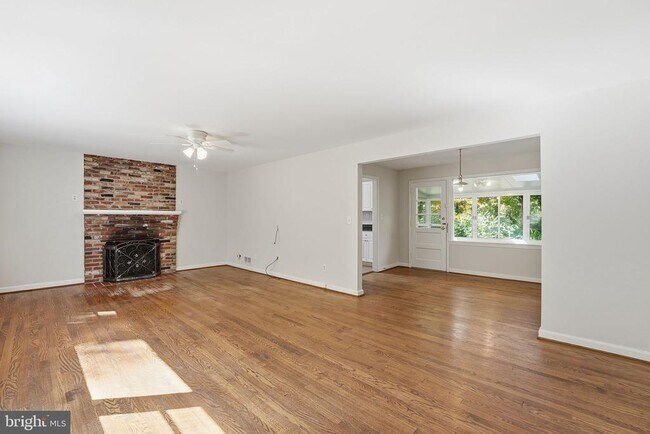 Building Photo - 2904 Swanee Ln