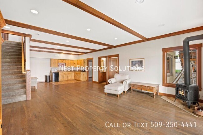 Building Photo - 4839 Rd 6.5 NE