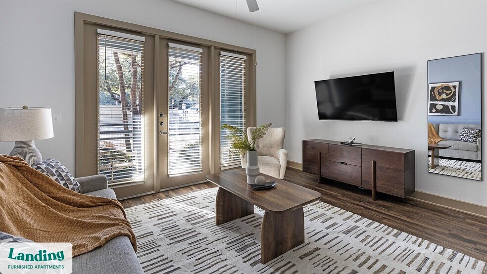 Building Photo - 5005 Galleria Dr