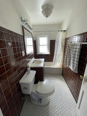 Building Photo - 6802 W Highland Ave