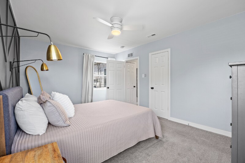 Building Photo - 3220 Albion St