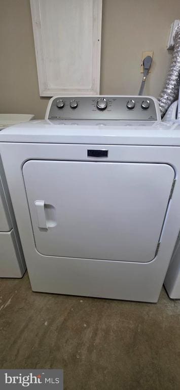 Building Photo - 7886 Marioak Dr