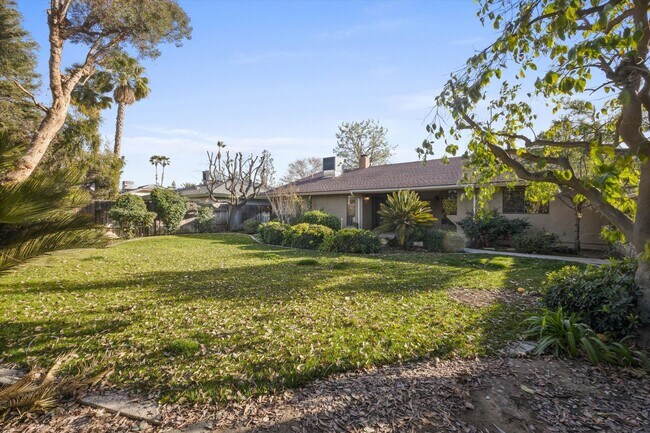 Building Photo - 7808 Selkirk Dr