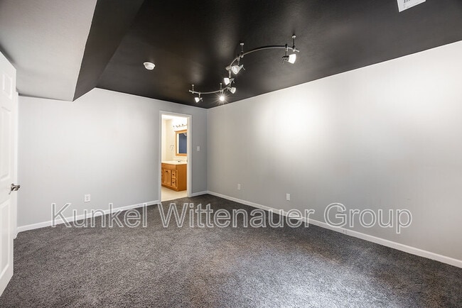 Building Photo - 1313 Winding Creek Ct