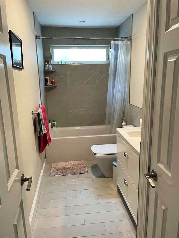 Building Photo - 15 Bonwood St