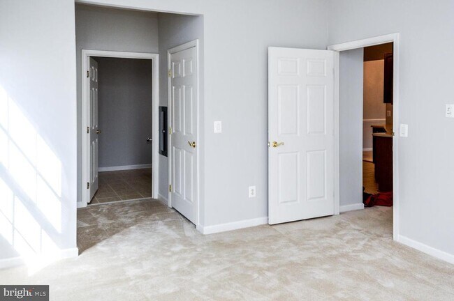 Building Photo - 2007 Connor Ct