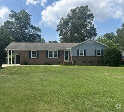 Building Photo - Northeast Raleigh 3 bedroom gem!