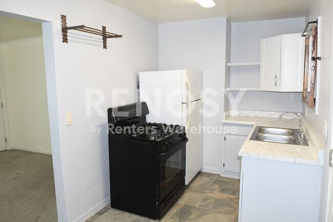 Building Photo - Ideal 1 Br 1 Ba Single Family Home Near 24th St and Washington in Phoenix