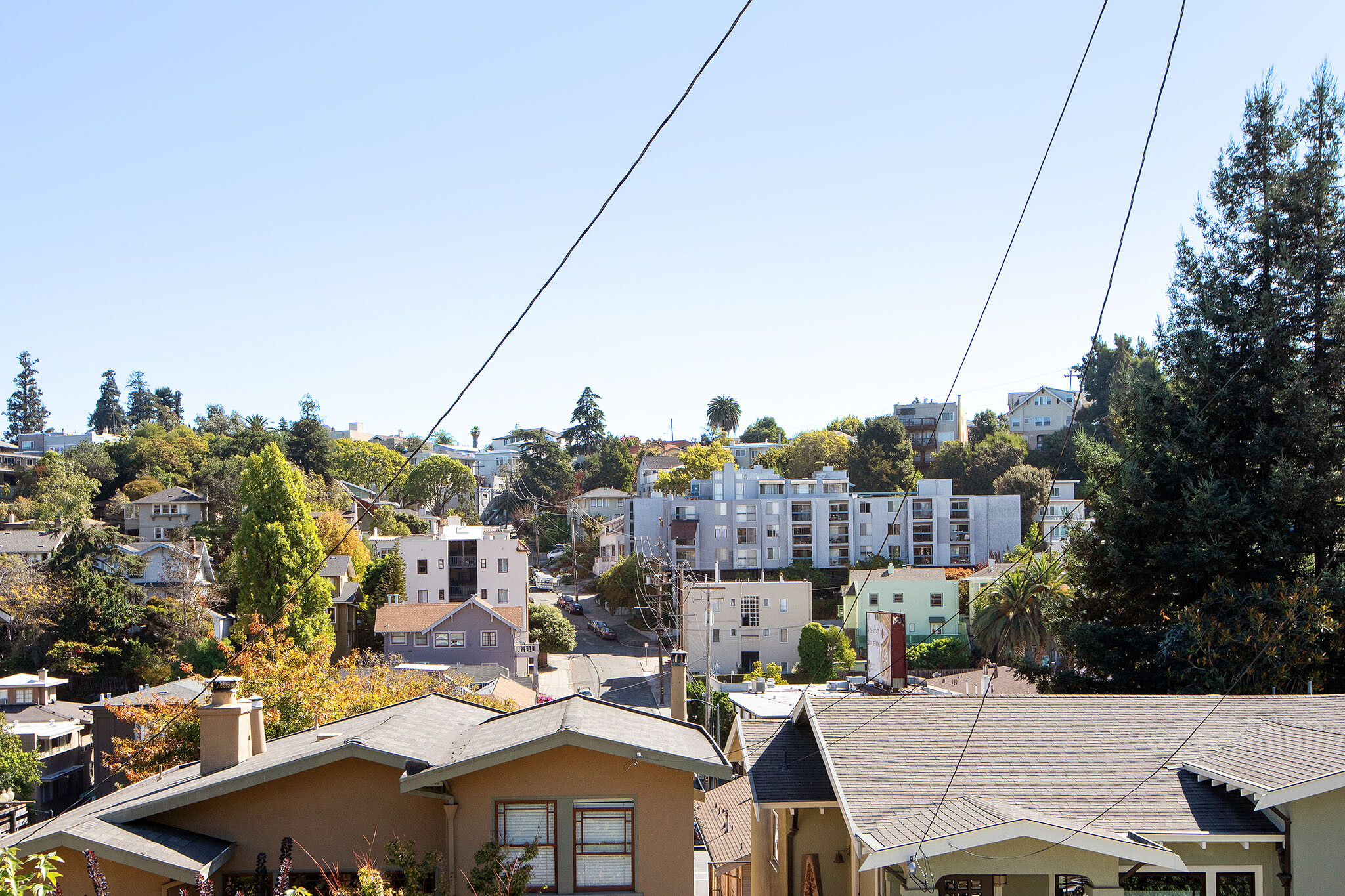 Building Photo - 609 Valle Vista Ave