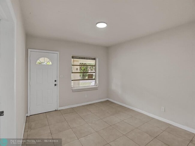 Building Photo - 535 NW 91st St