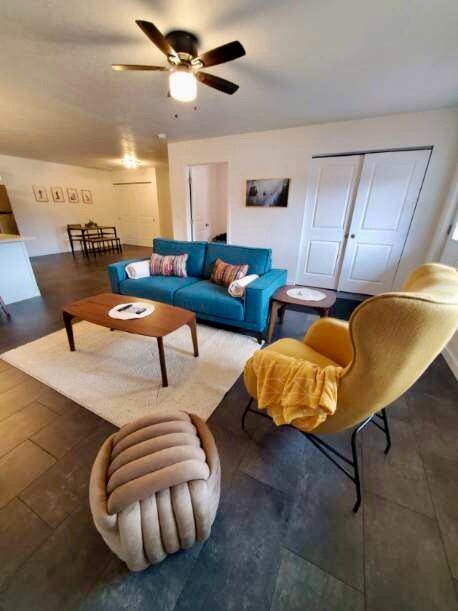 Building Photo - 140 Railroad Ave