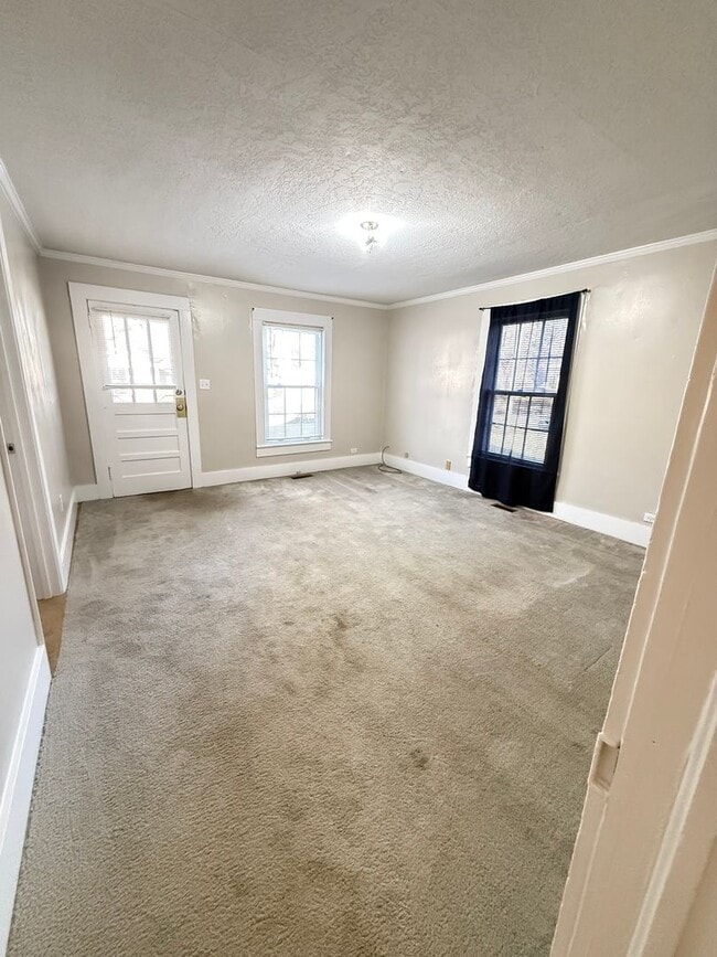 Building Photo - 2 Bed 1 Bath Home in Martin, TN!