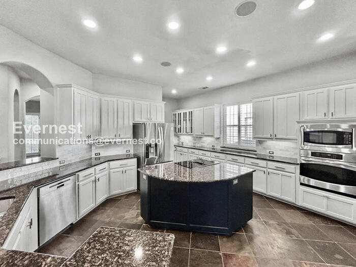 Building Photo - 3405 Grand Mesa Dr