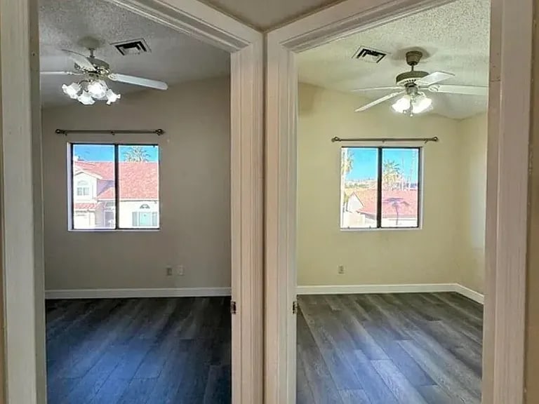 Building Photo - 15002 S 27th Way