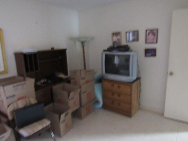 Building Photo - 606 Sea Pine Way