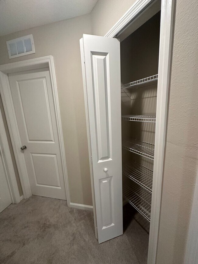 Building Photo - Beachwalk Lifestyle Starts Here!