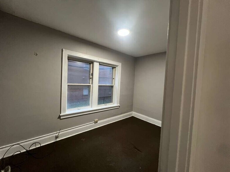 Building Photo - 1801 Stanwood Rd