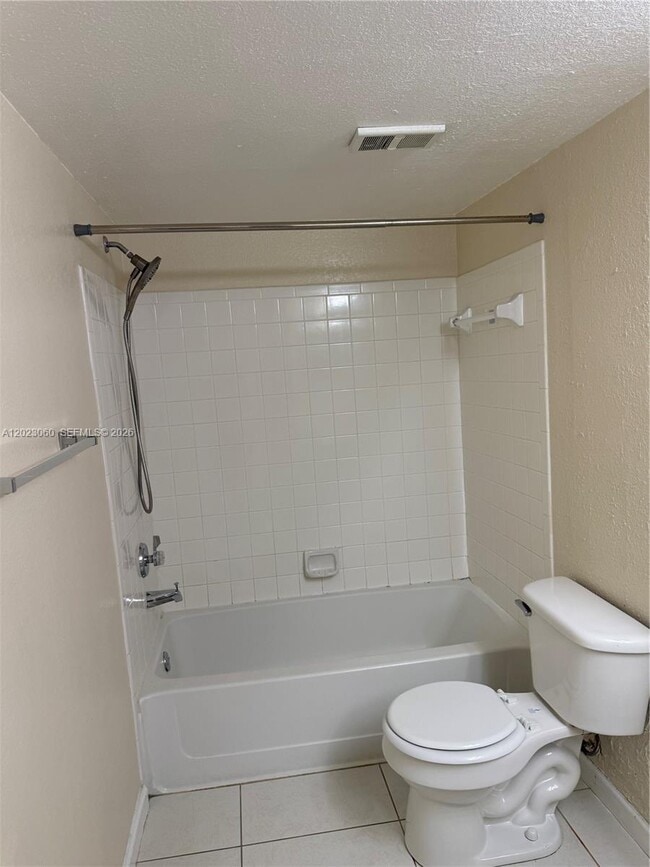 Building Photo - 2946 S University Dr