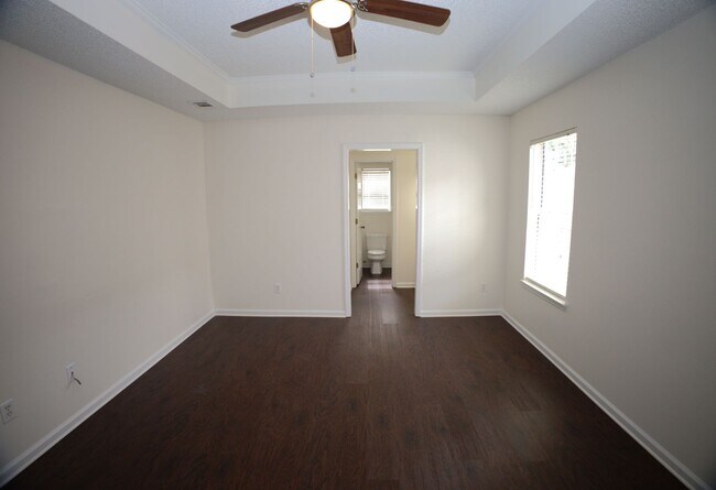 Building Photo - 1544 Woodard Street