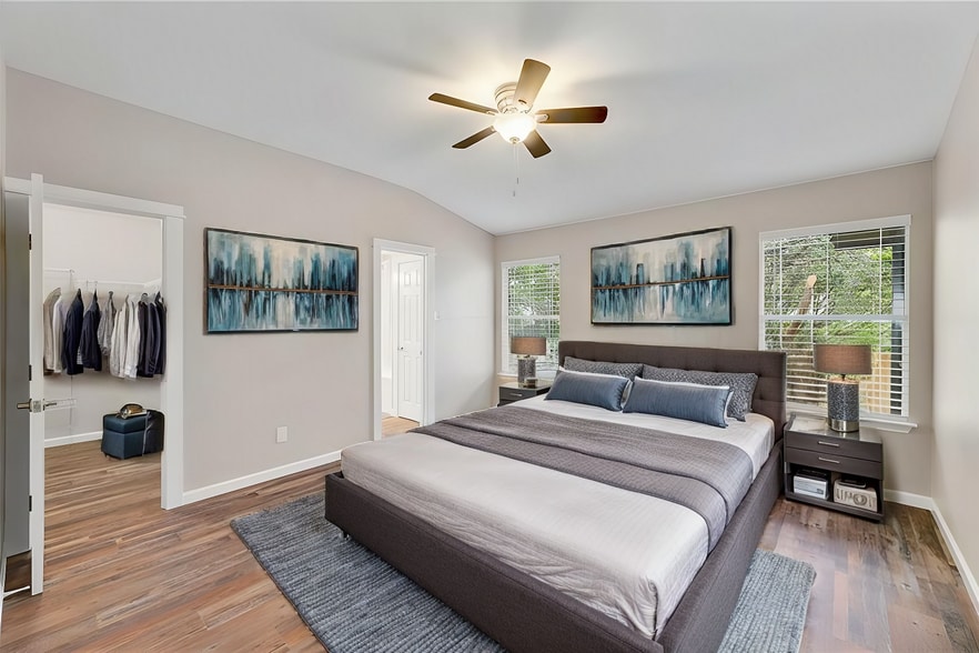 Master Bedroom - 2710 Greenlee Dr