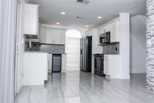 Building Photo - 1101 Sandestin Way