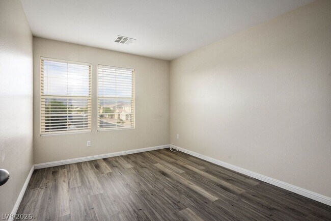 Building Photo - 1609 Ronzard Ave