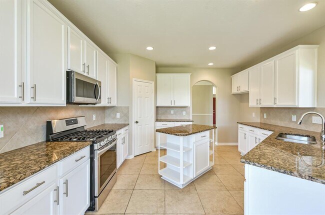 Building Photo - 25306 Overbrook Terrace Ln