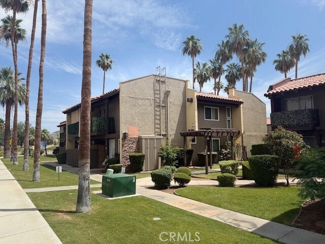 Building Photo - 51020 Eisenhower Dr