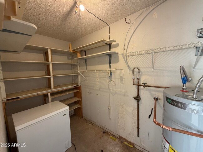 Building Photo - 10402 E Regal Dr