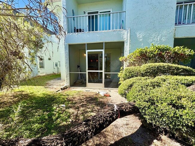 Building Photo - 371 S McMullen Booth Rd