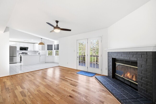 Building Photo - 1600 Old Brook Rd