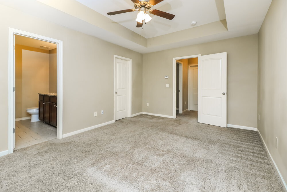 Building Photo - 8 Misty Ct