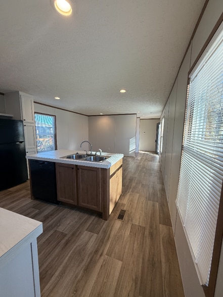 Building Photo - 124 Pruitt St