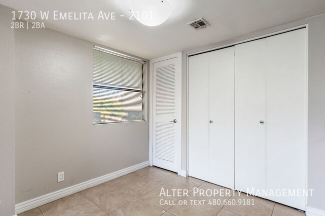Building Photo - 1730 W Emelita Ave